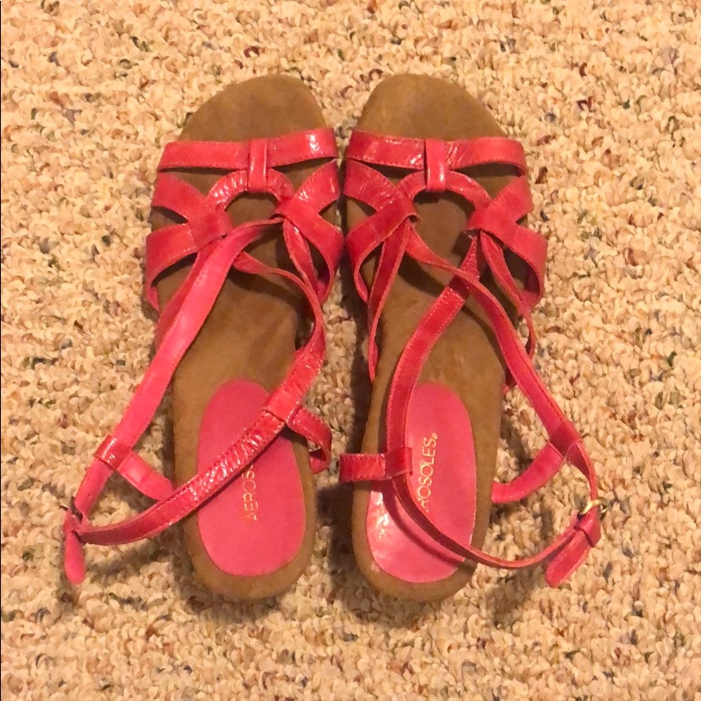 Pink mini wedge shoes